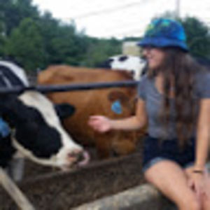 Meet your Posher, Jennifer